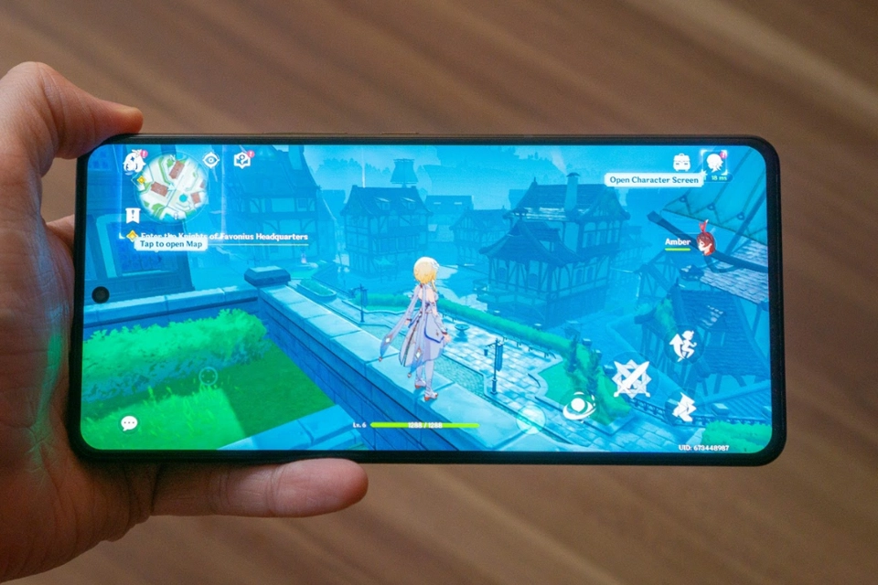 Asus ROG Phone 8 chạy mượt mà Genshin Impact